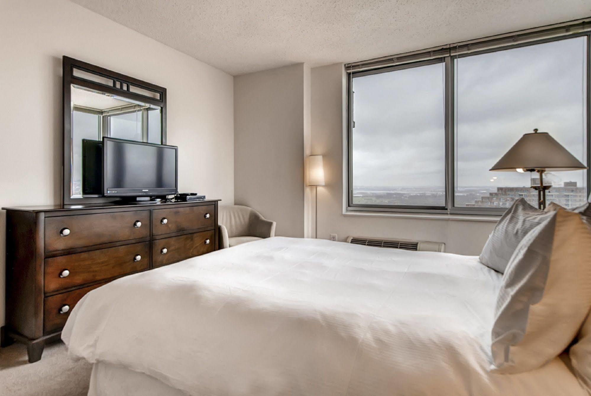 Global Luxury Suites At Exchange Jersey City Eksteriør bilde