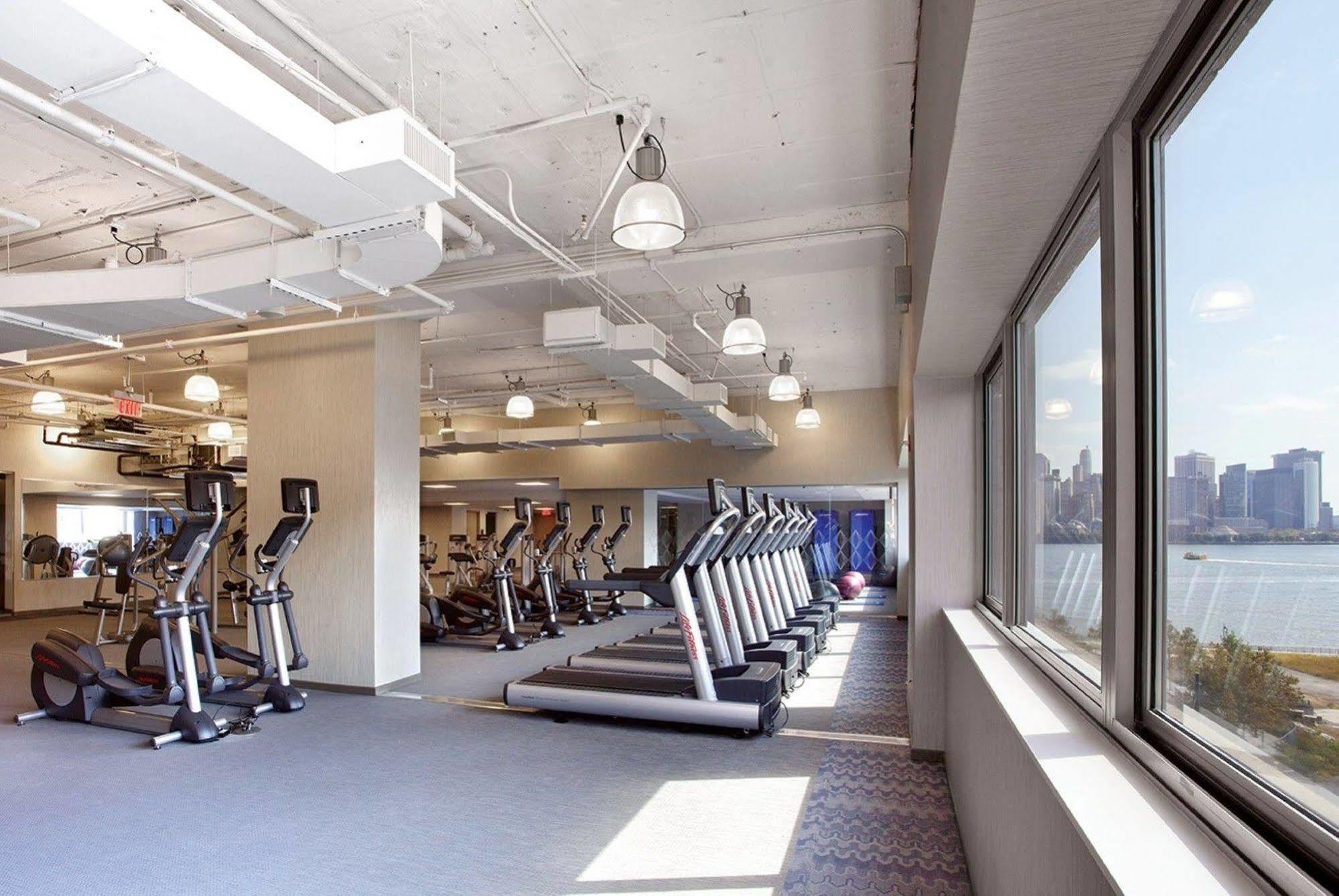 Global Luxury Suites At Exchange Jersey City Eksteriør bilde